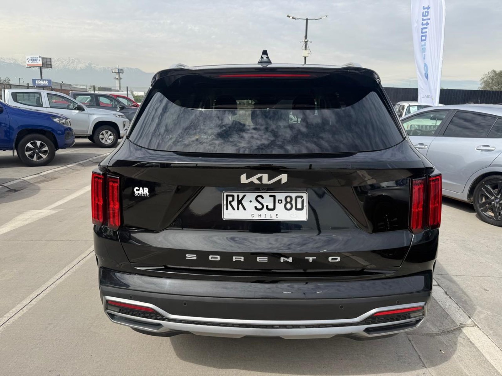 Kia SORENTO 2WD 2.5 AUT 2022 - Foto 4 de 20