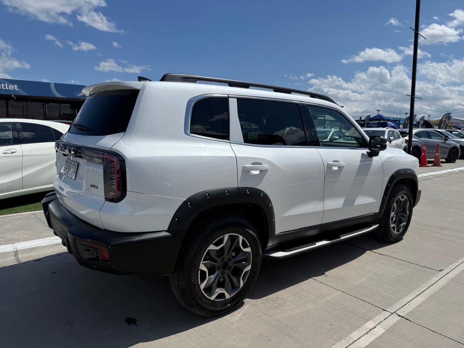 Haval DARGO DELUXE 4X4 2.0 AUT 2024 - Foto 5 de 20