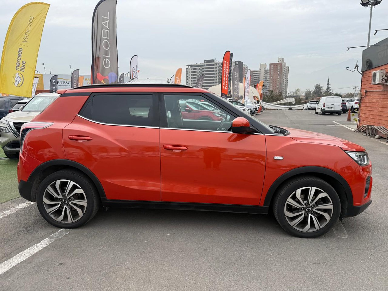 SsangYong TIVOLI OTTO 1.6 2021 - Imagen 6 de 20