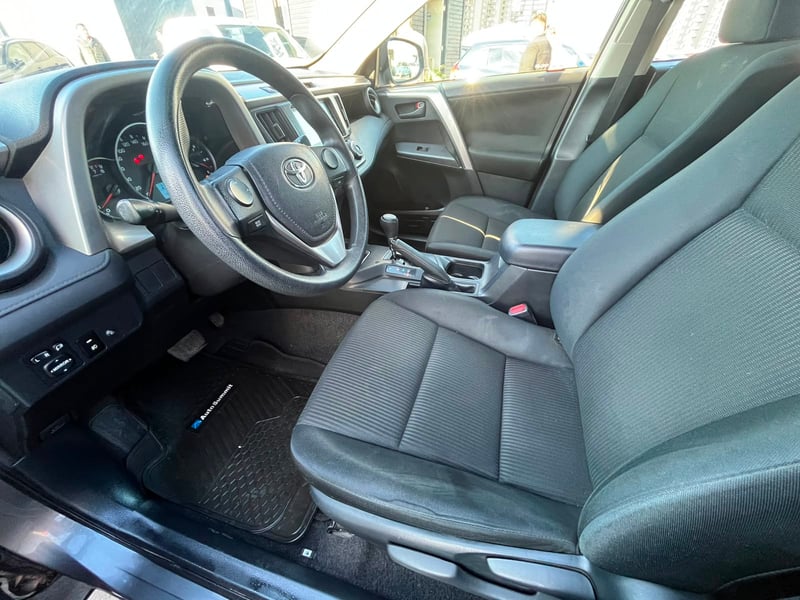 Toyota RAV 4 2.0 AUT 2019 - Imagen 9 de 18