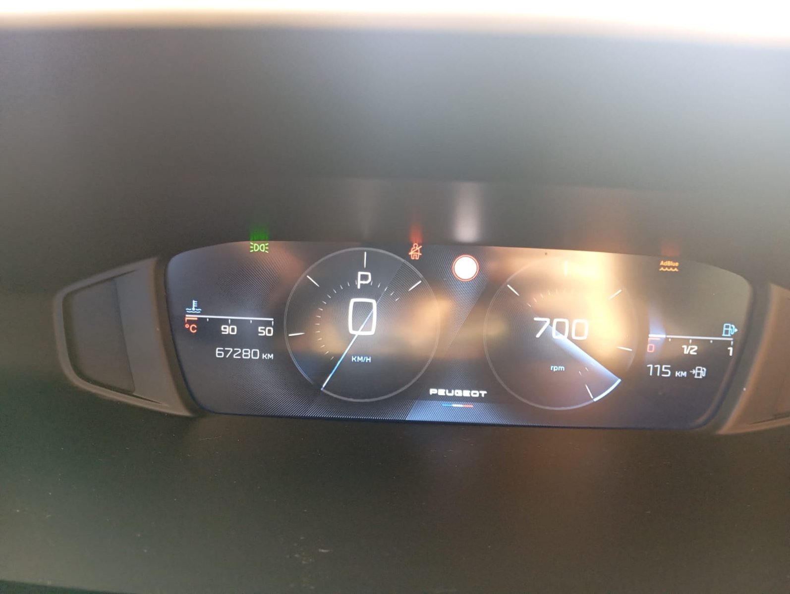 Peugeot 308 BLUEHDI 1.5 AUT 2025 - Imagen 9 de 12