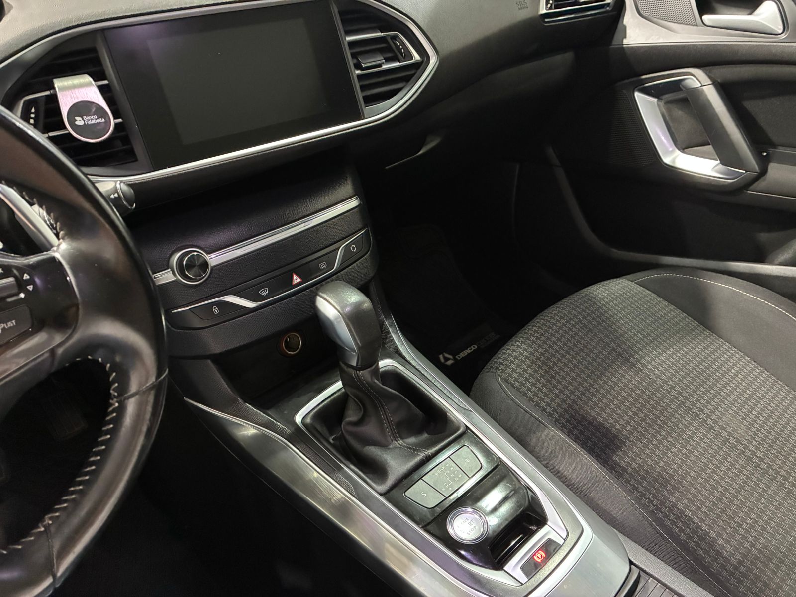 Peugeot 308 BLUEHDI 1.5 AUT 2020 - Imagen 9 de 12