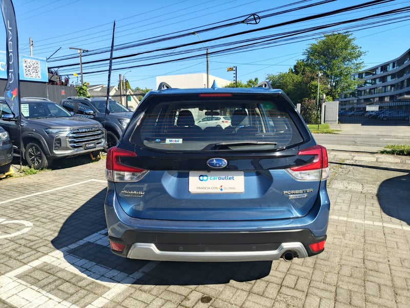 Subaru FORESTER 2.0 AWD AT 2021 - Imagen 3 de 12