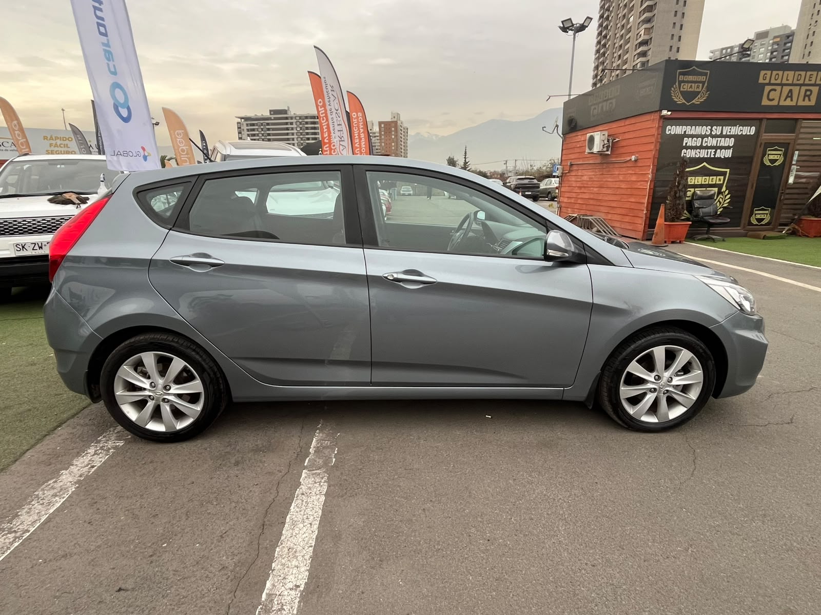 HYUNDAI ACCENT RB HB 1.4 2018 - Imagen 6 de 17
