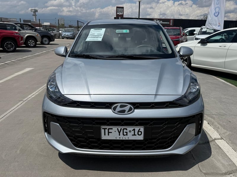 Hyundai GRAND I10 1.2 AUT 2025 - Imagen 8 de 20