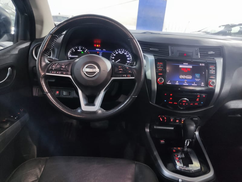 Nissan NAVARA DC 4X4 2.3 AUT 2023 - Imagen 12 de 15