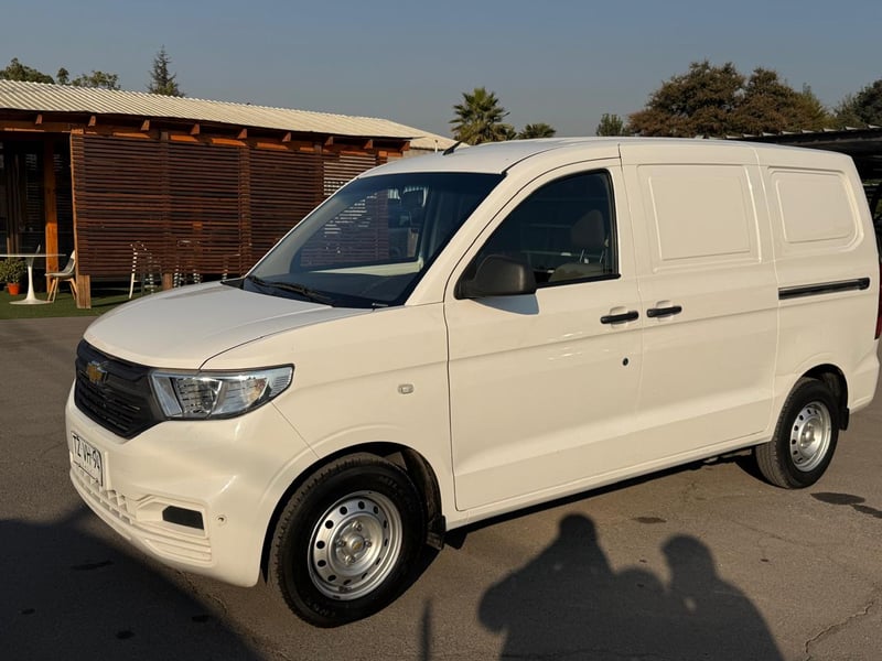 Chevrolet N400 1.5 2025