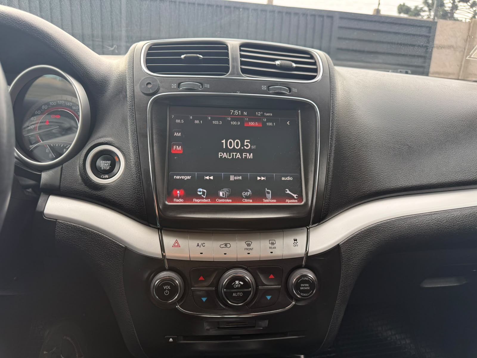 Dodge JOURNEY SE 2.4L AT 2019 - Imagen 15 de 20