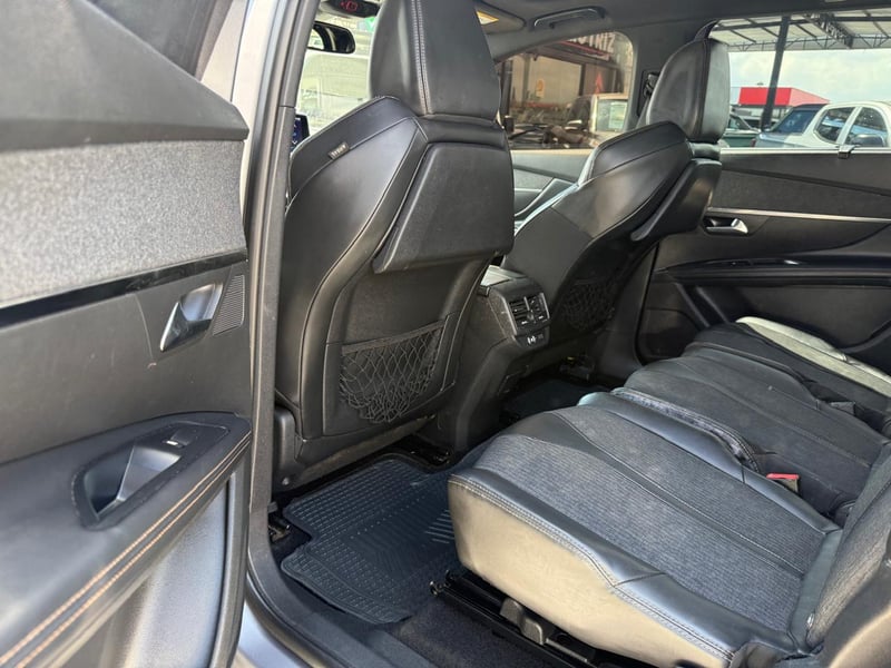 Peugeot 5008 GT LINE 1.6 AUT 2018 - Imagen 18 de 20