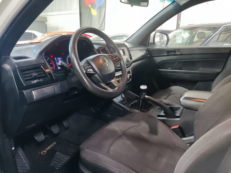 SsangYong MUSSO GRAND 2.2 2021 - Imagen 9 de 14