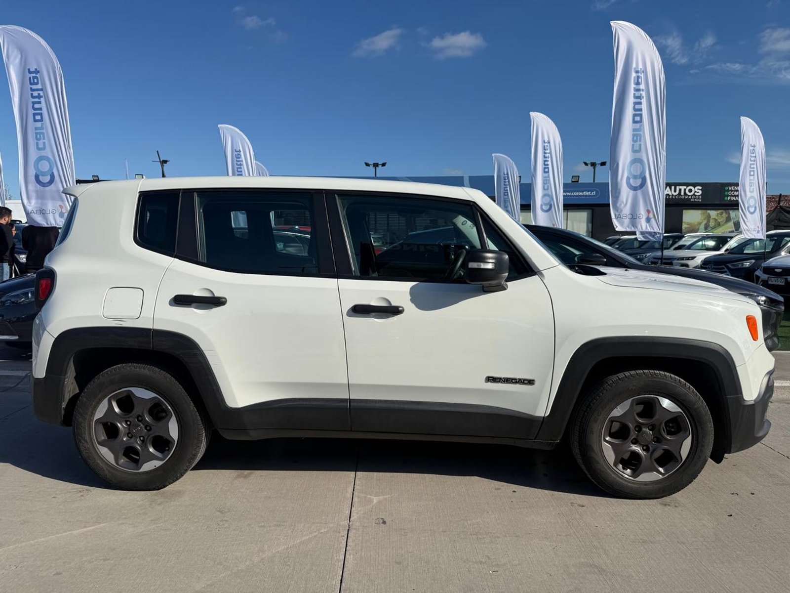 Jeep RENEGADE SPORT 1.8 2018 - Imagen 6 de 20