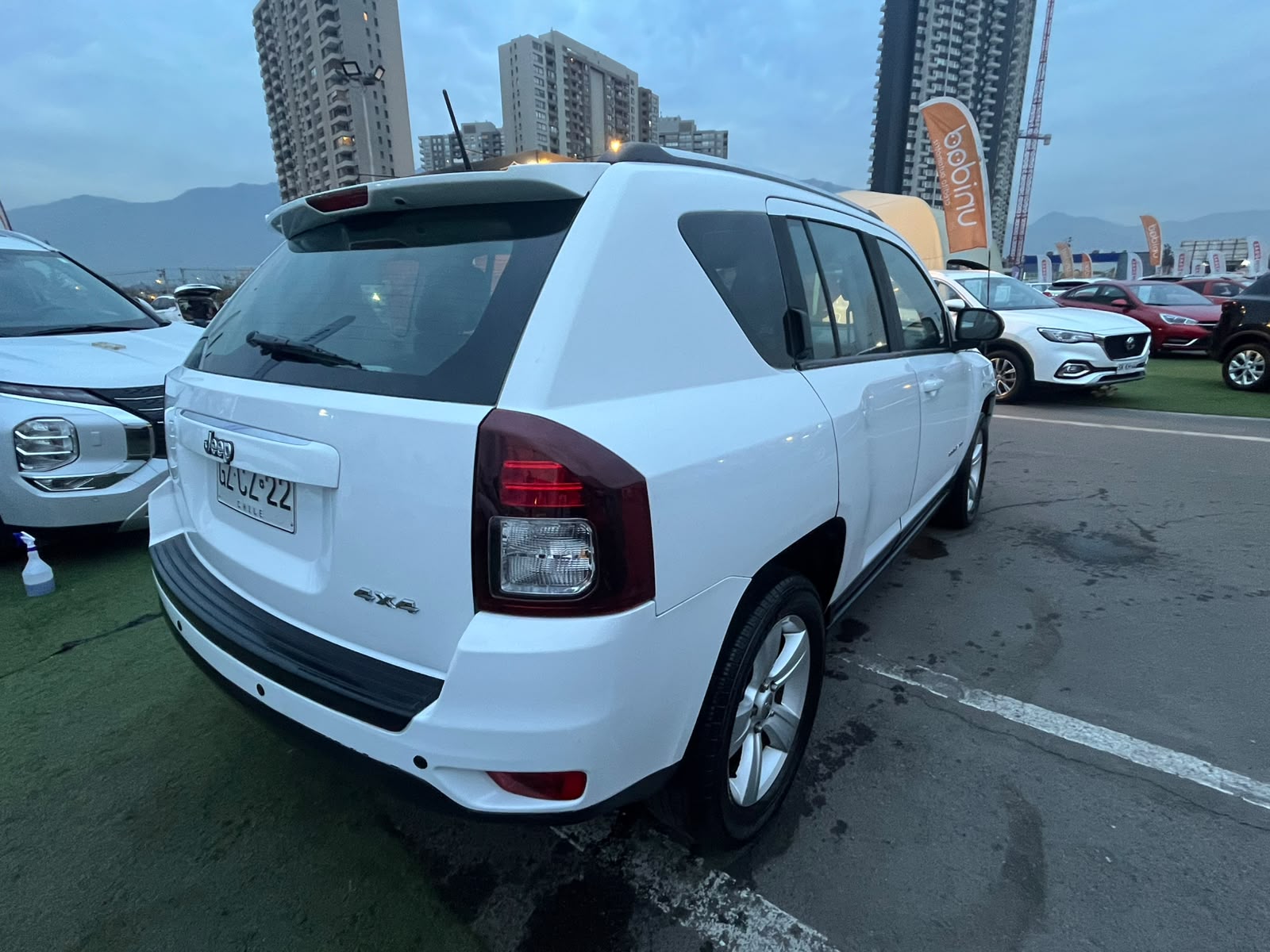 Jeep COMPASS SPORT 2.4 AUT 2015 - Foto 5 de 16