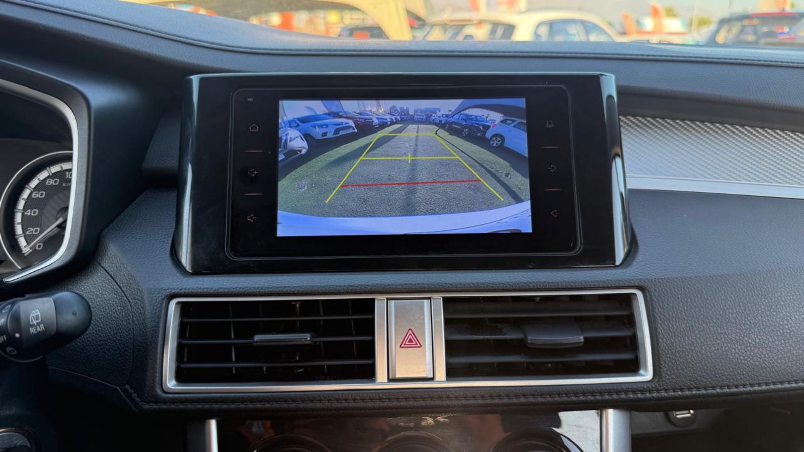 Mitsubishi XPANDER GLX 1.5 AUT 2025 - Imagen 16 de 19