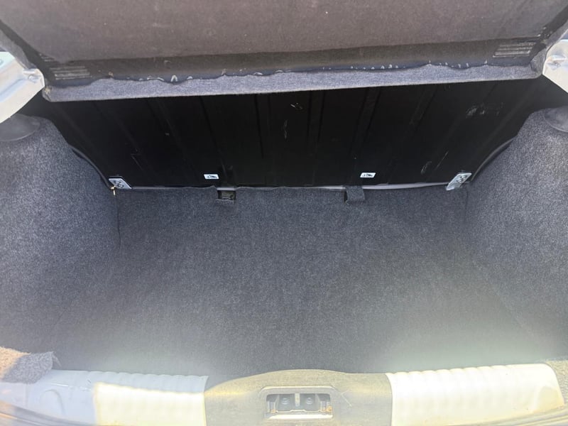 Volkswagen GOL TRENDLINE 1.6 2018 - Imagen 19 de 19