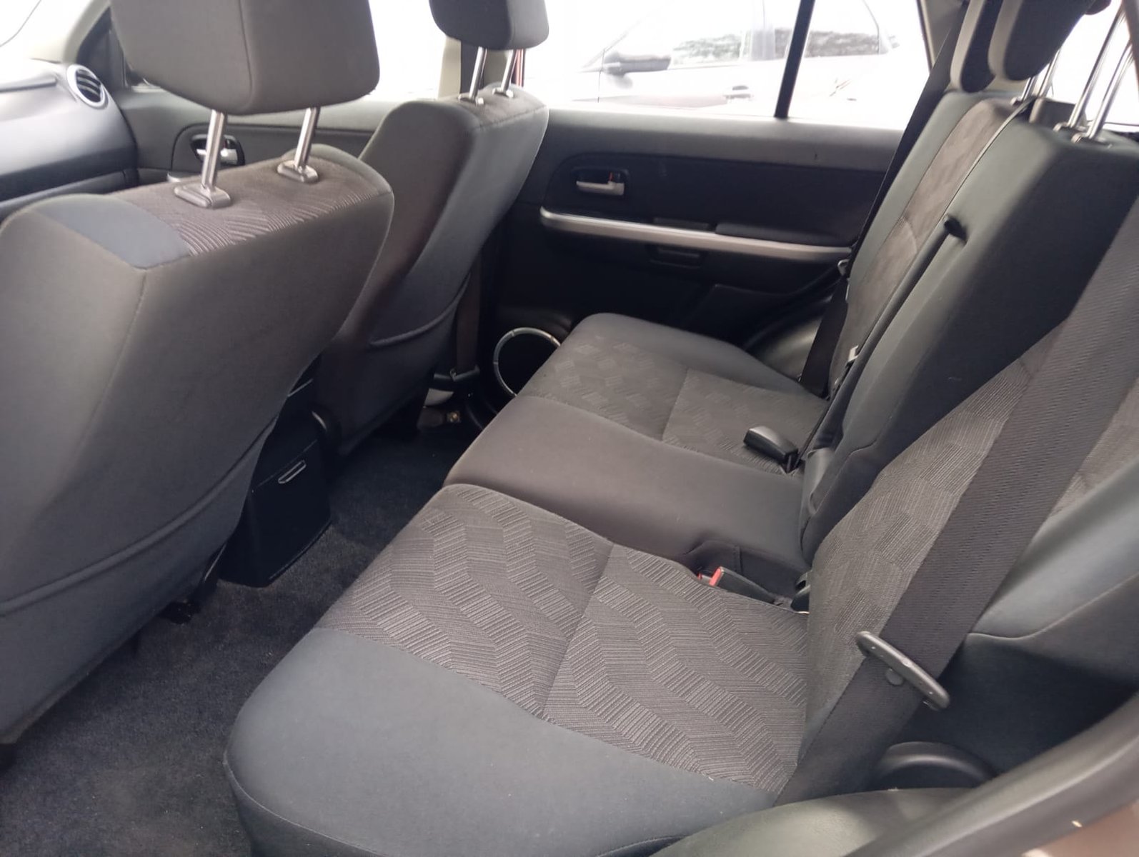 Suzuki GRAND NOMADE GLX 2.4 2019 - Imagen 11 de 11