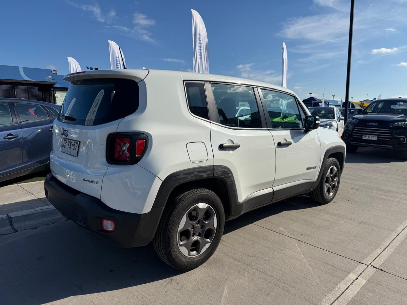 Jeep RENEGADE SPORT 1.8 2018 - Imagen 5 de 20