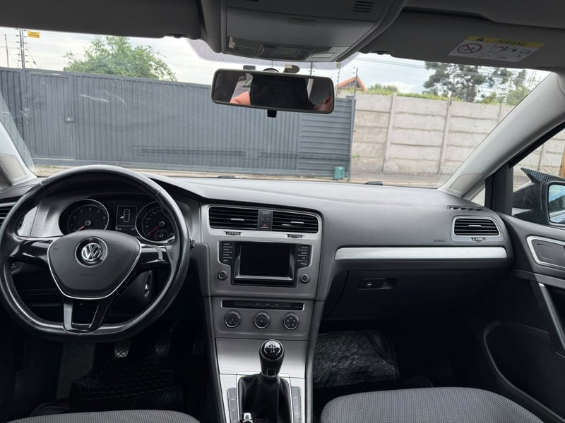 Volkswagen GOLF HB 1.6 2015 - Imagen 11 de 19