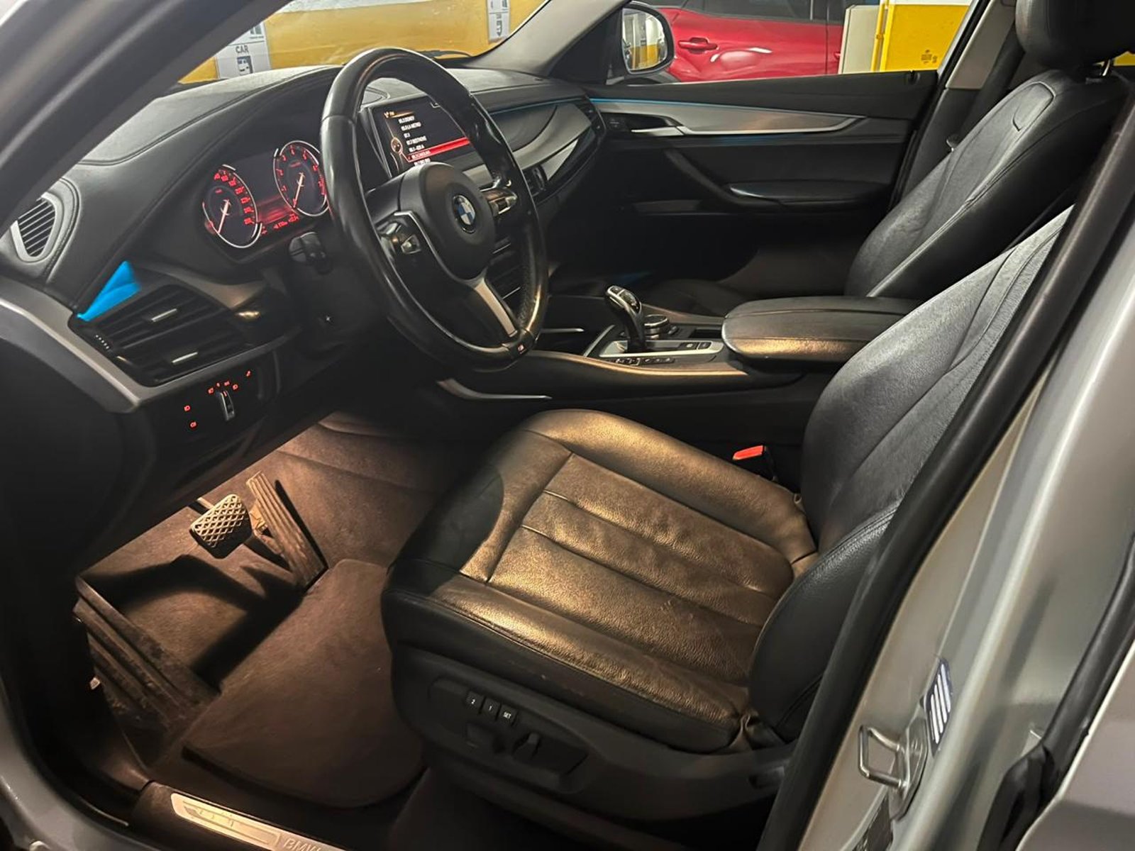 BMW X6 XDRIVE35 I 3.0 AUT 2017 - Imagen 9 de 19
