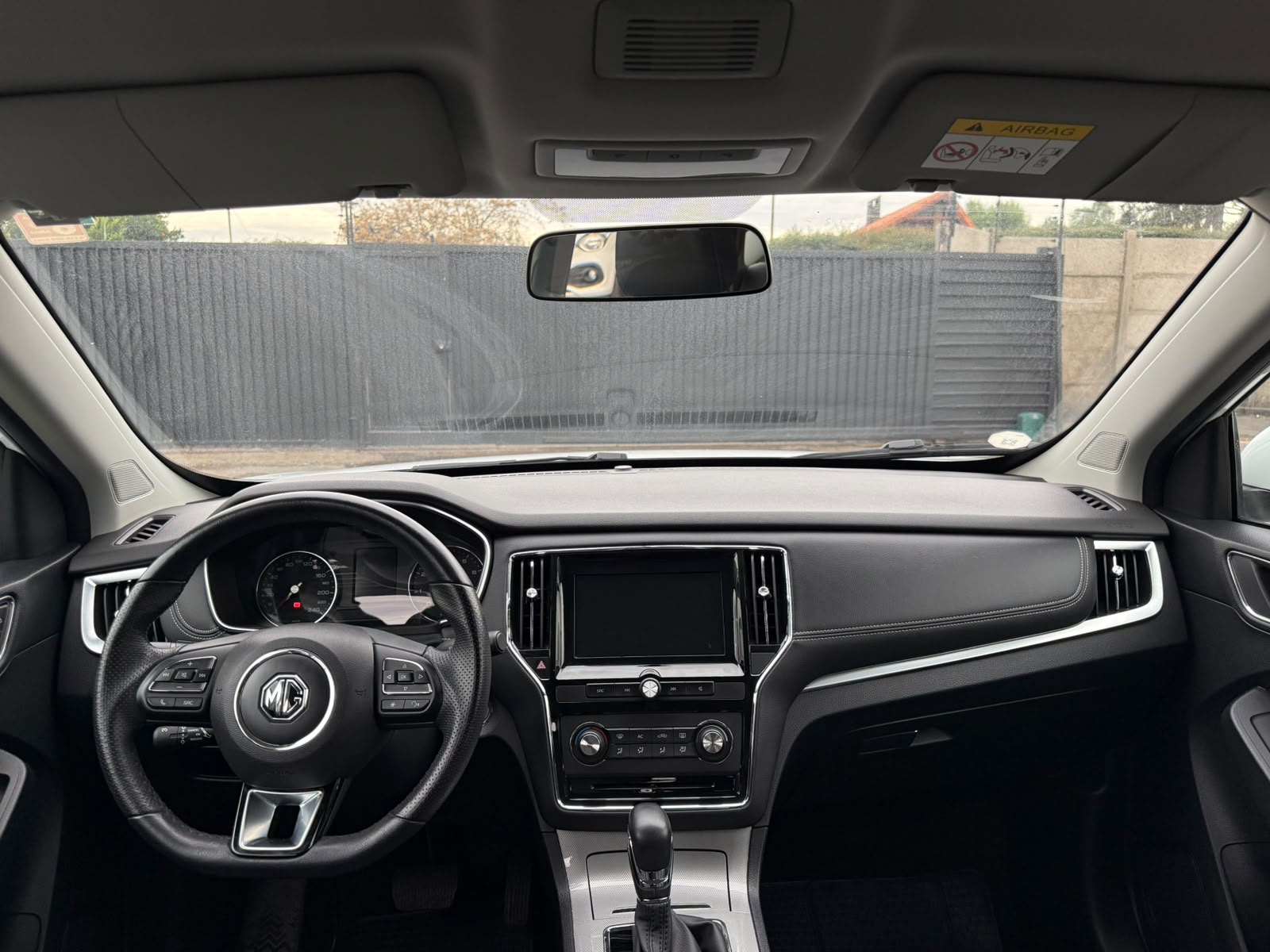 MG RX5 1.5 2022 - Imagen 12 de 20