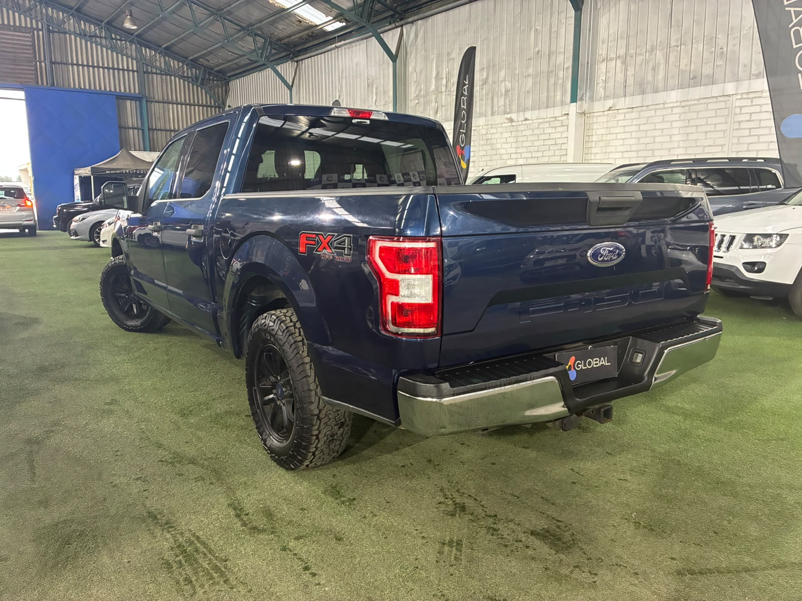 Ford F150 XLT DCAB 3.3 AUT 2019 - Foto 2 de 11