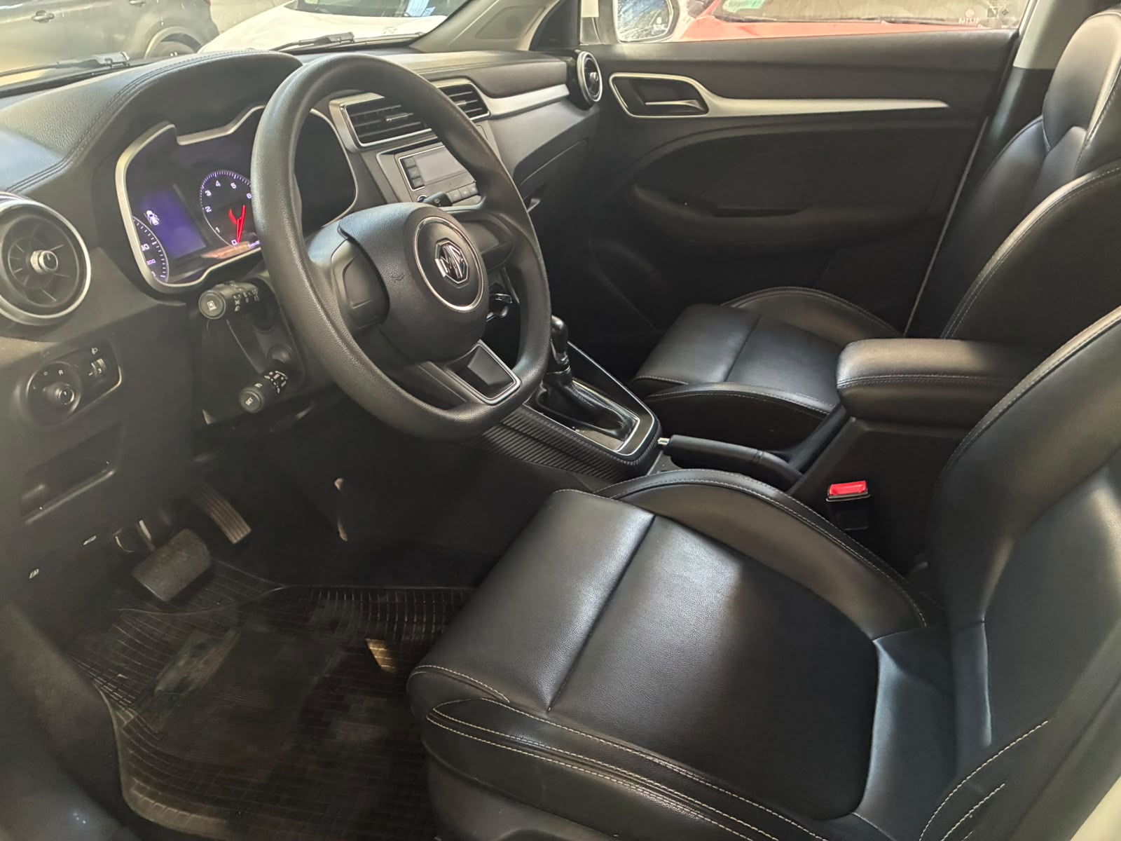 MG ZS 1.5 2023 - Imagen 7 de 11