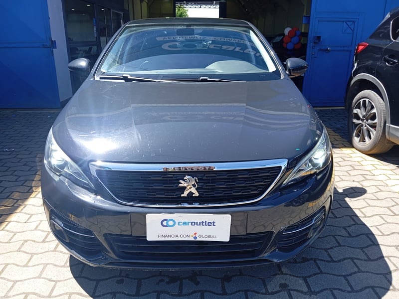 Peugeot 308 ALLURE BLUEHDI 1.5 2019 - Imagen 6 de 15
