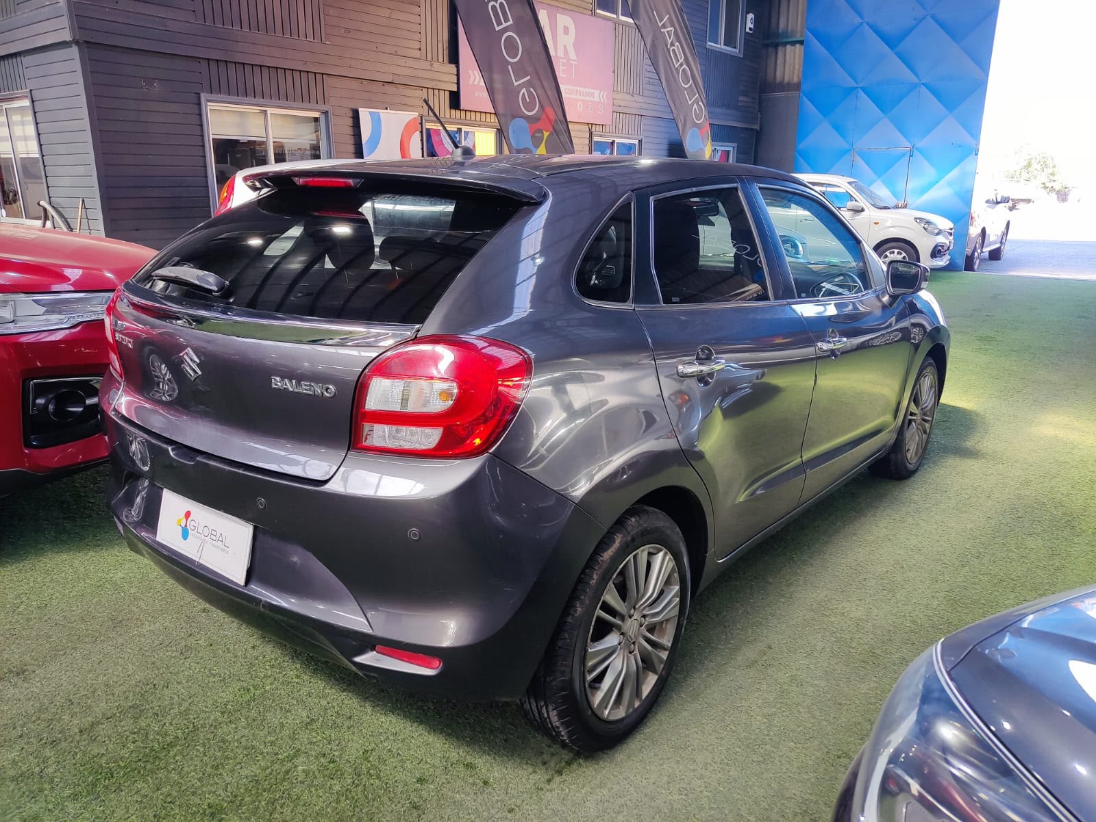 Suzuki BALENO 2018 - Foto 5 de 14