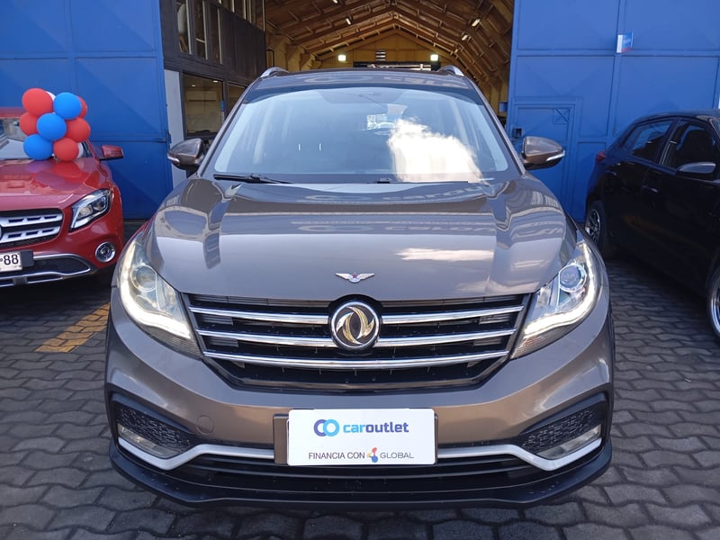 DFSK SUV GLORY 580 1.8 2022 - Imagen 6 de 13