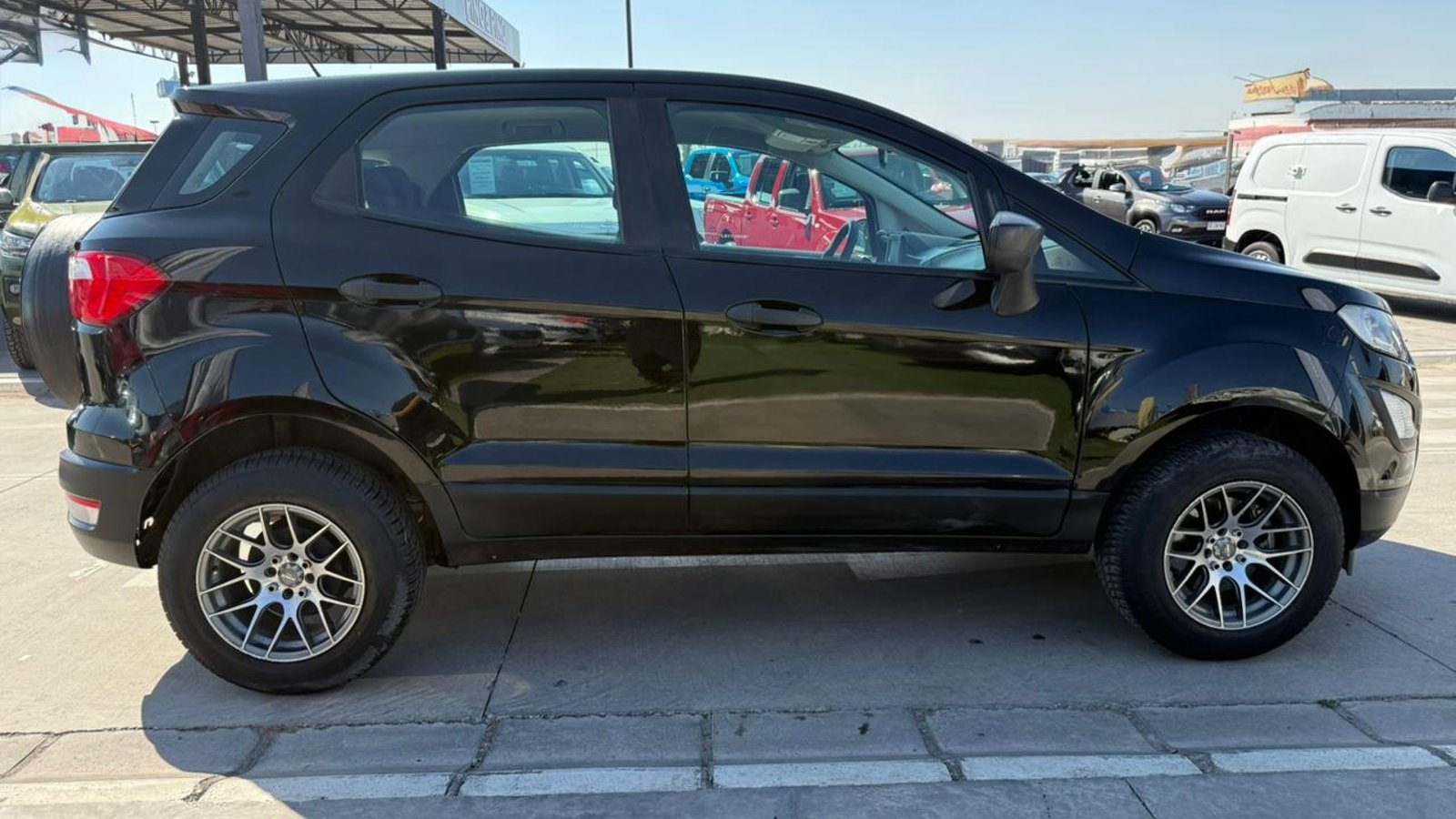 Ford ECOSPORT 1.5 2020 - Imagen 6 de 17