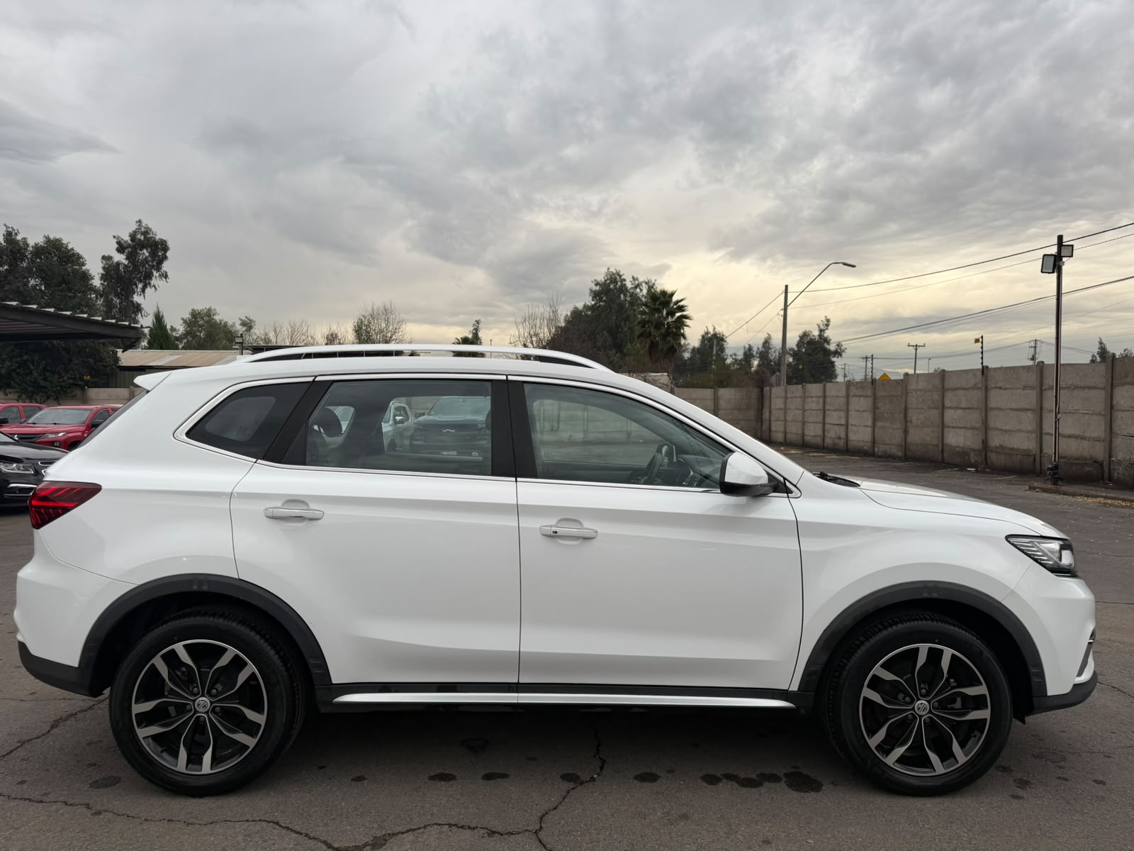 MG RX5 1.5 2022 - Imagen 6 de 20