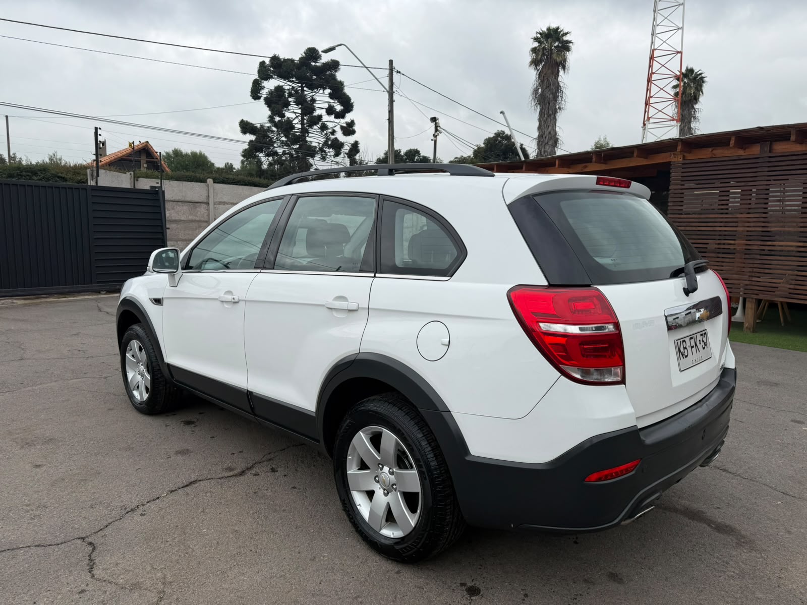 Chevrolet CAPTIVA LS 2.4 AT 2018 - Imagen 3 de 20