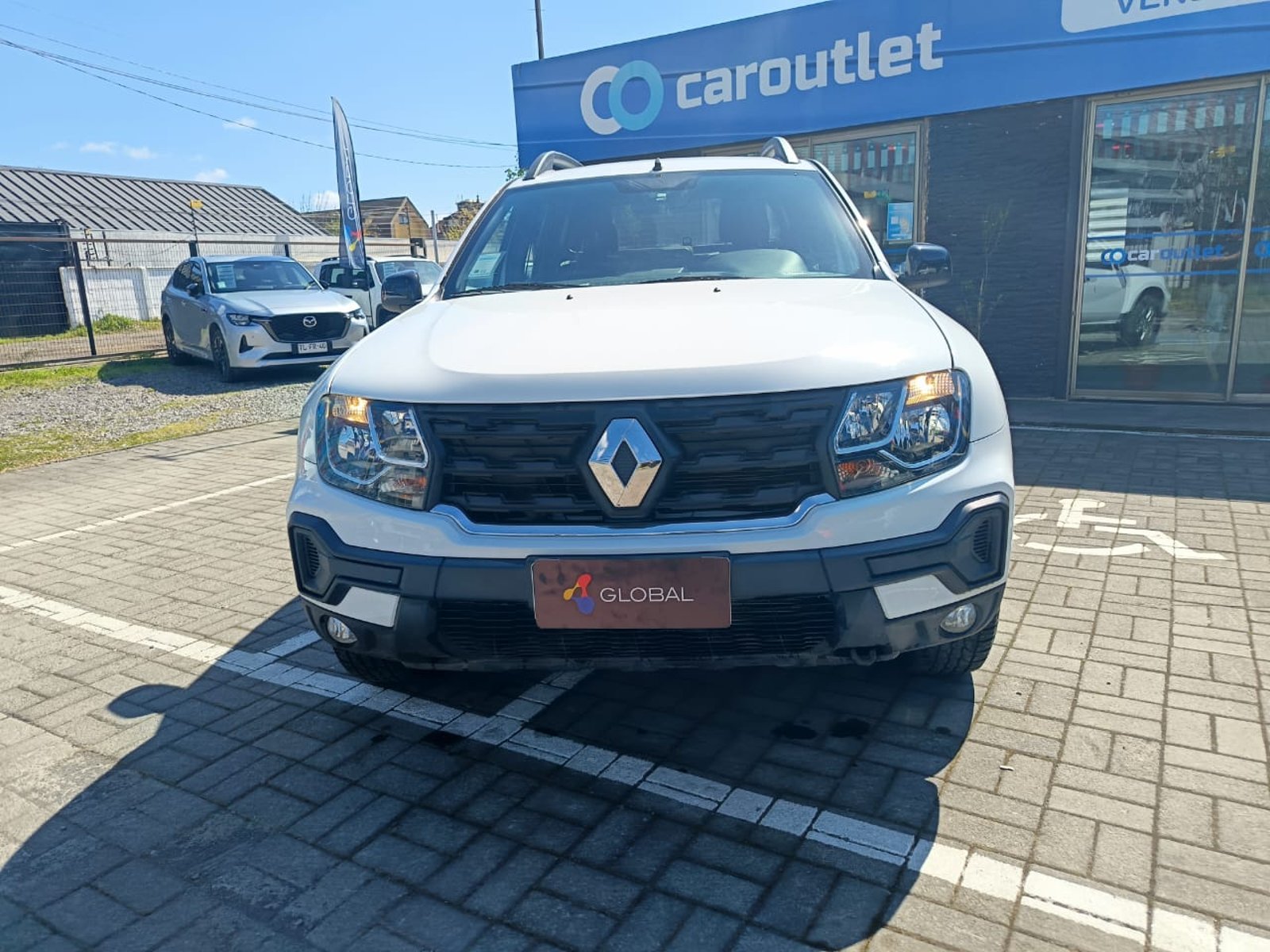 Renault OROCH ZEN 1.6 2025 - Imagen 6 de 11