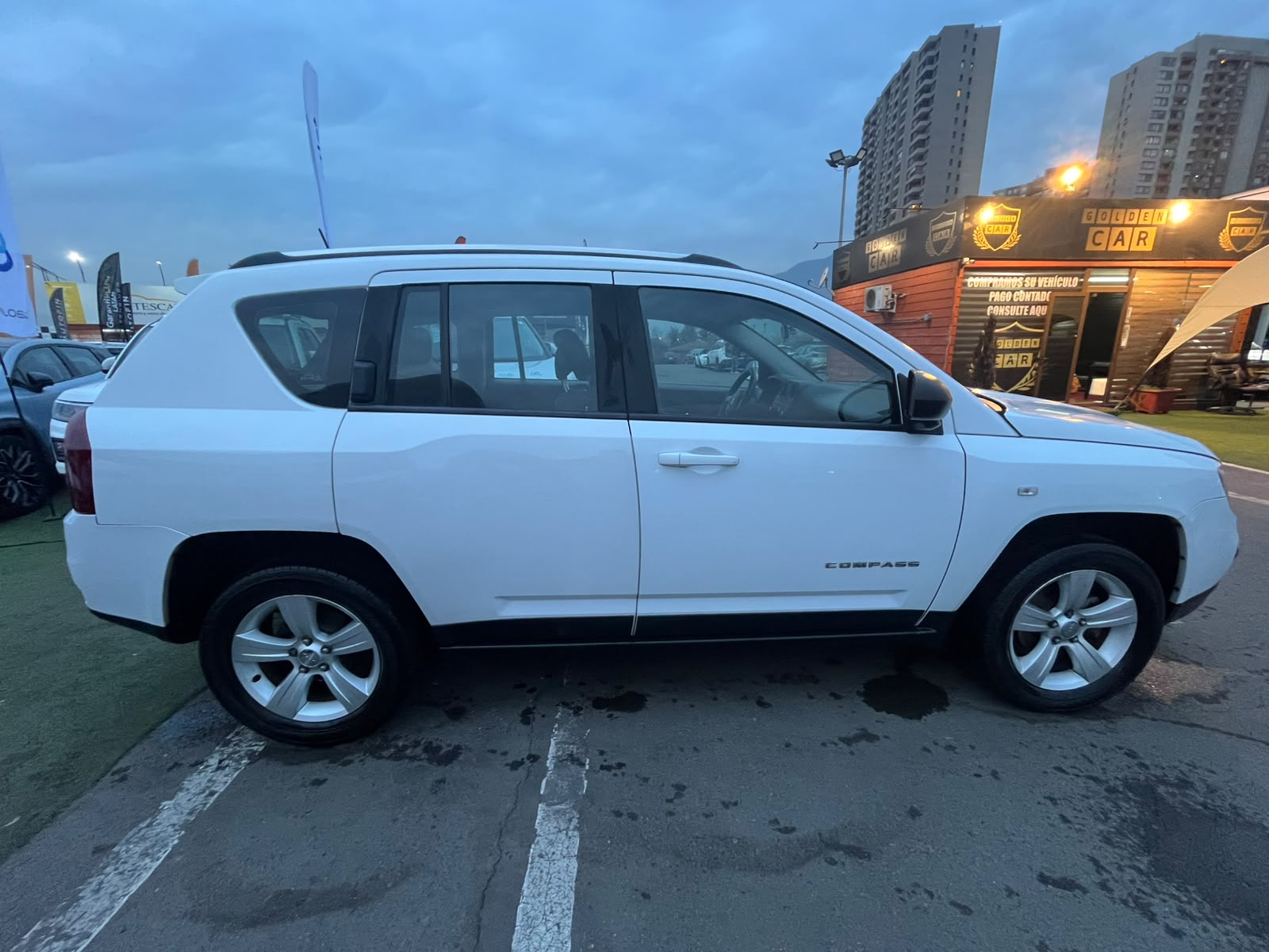 Jeep COMPASS SPORT 2.4 AUT 2015 - Imagen 6 de 16
