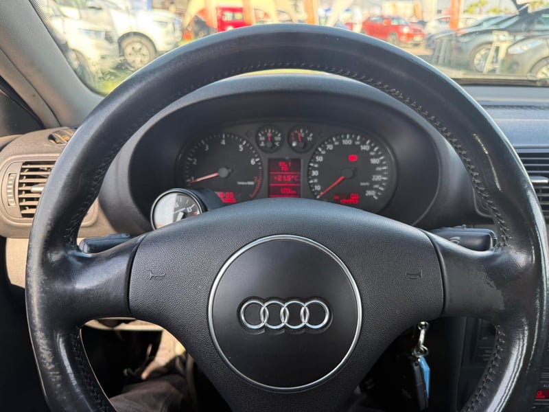 Audi A3 1.8 T 2006 - Imagen 13 de 18