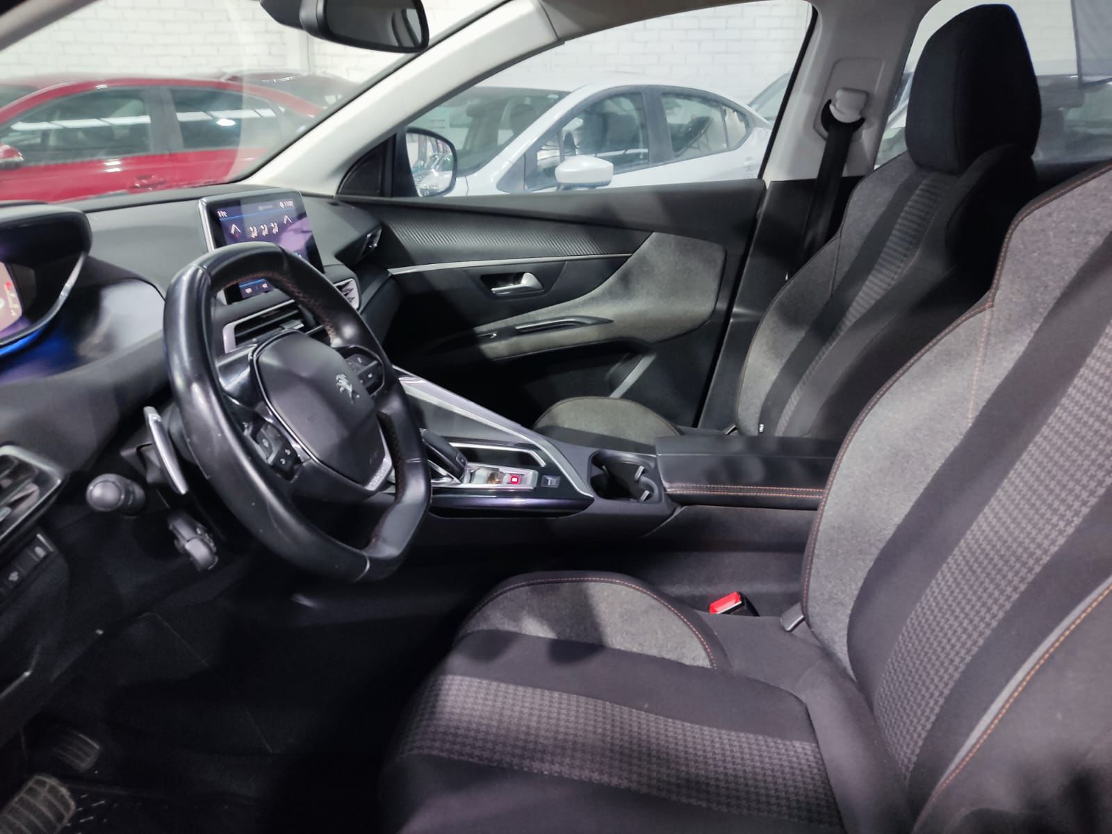 Peugeot 3008 ACTIVE 1.6 AT 2017 - Imagen 7 de 13