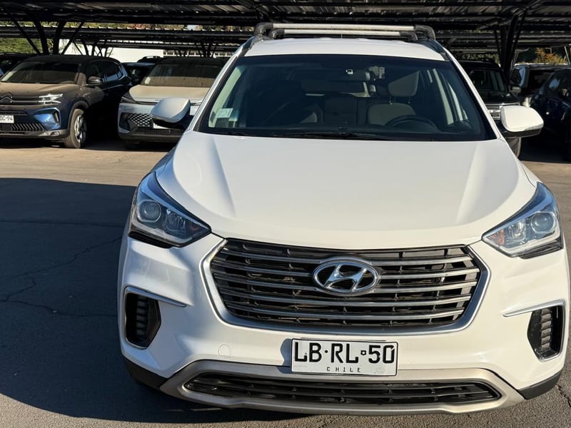 Hyundai GRAND SANTA FE NC 3.3 GLS 2WD 2019 - Imagen 8 de 20
