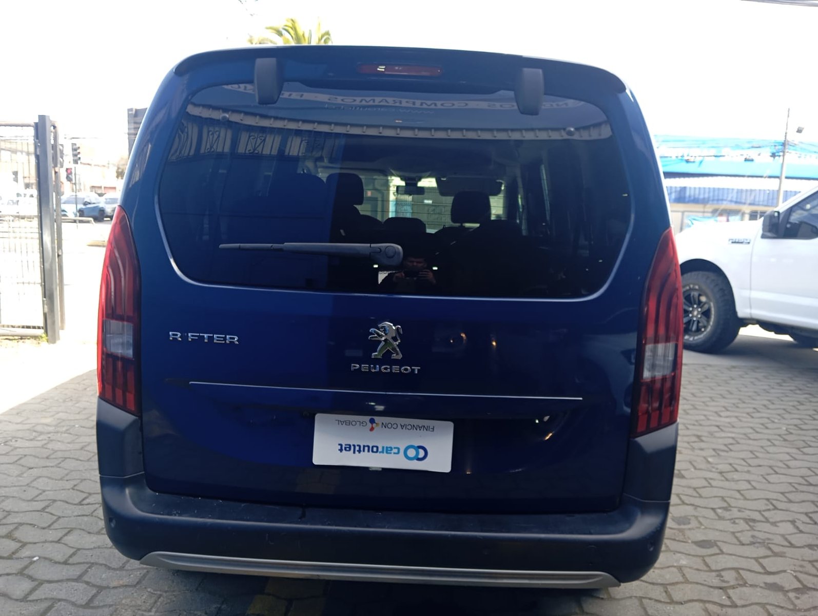 Peugeot RIFTER PURETECH 130 1.2 AUT 2023 - Imagen 3 de 13