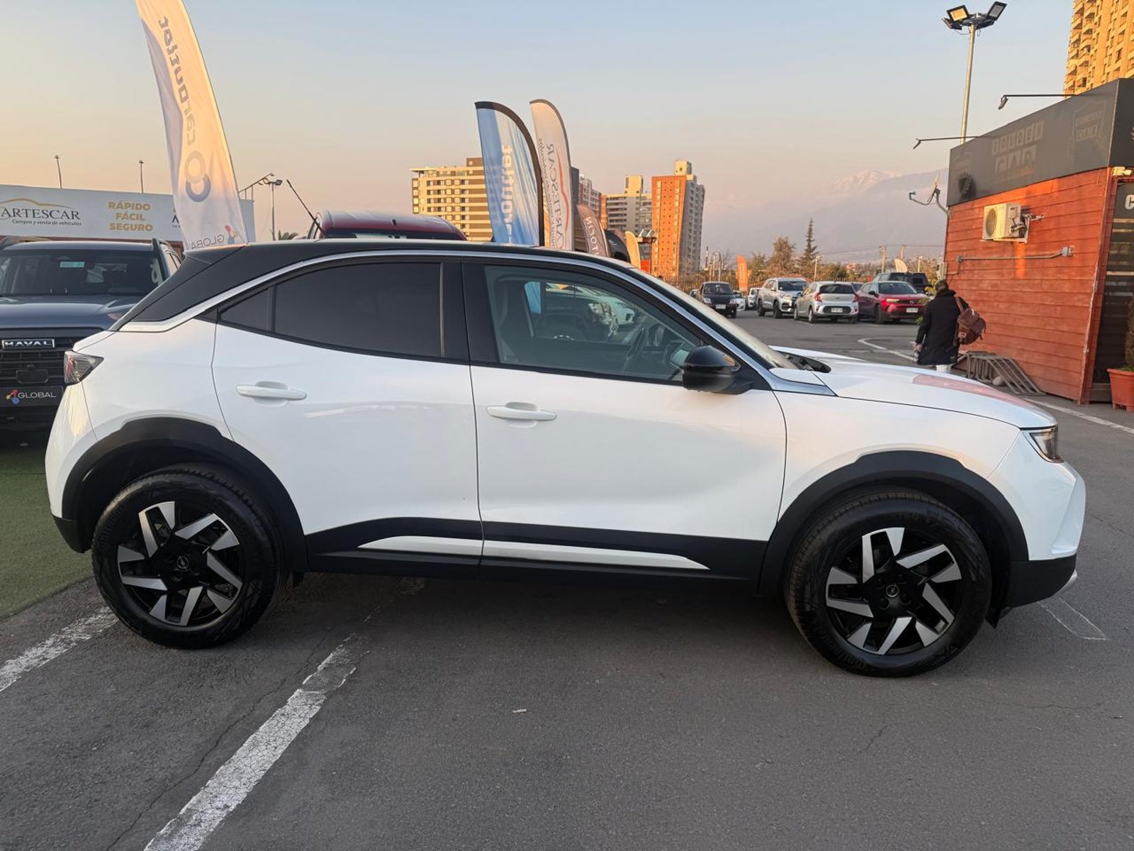 Opel MOKKA 1.2T 2024 - Imagen 6 de 20