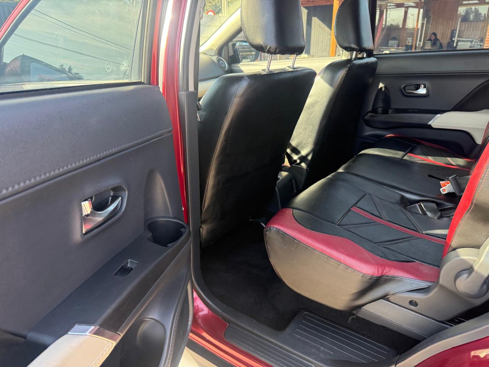 TOYOTA RUSH XLI 1.5 2022 - Imagen 19 de 20