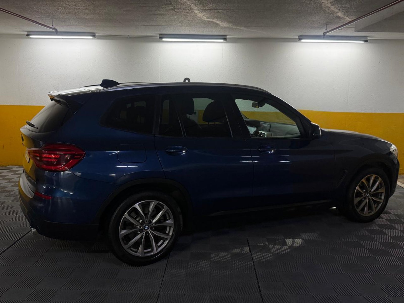 BMW X3 XDRIVE 20 D 2020 - Foto 5 de 20
