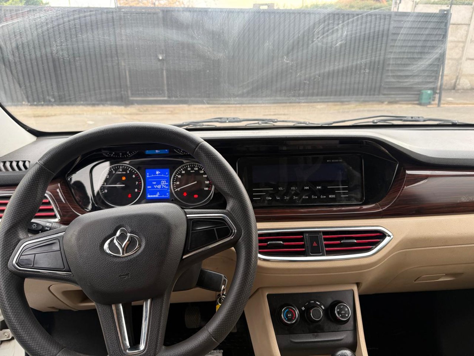KYC V3 CARGO VAN 1.5 2025 - Imagen 12 de 20
