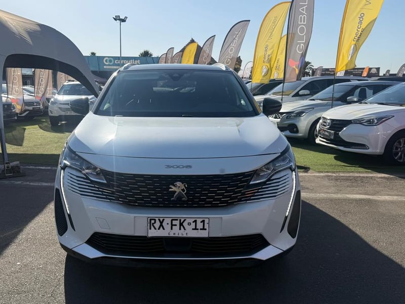 Peugeot 3008 THP 165HP 1.6 AUT 2022 - Imagen 8 de 20