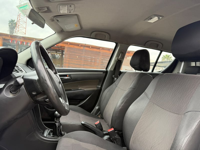 Suzuki SWIFT GL 1.2 2016 - Imagen 10 de 20