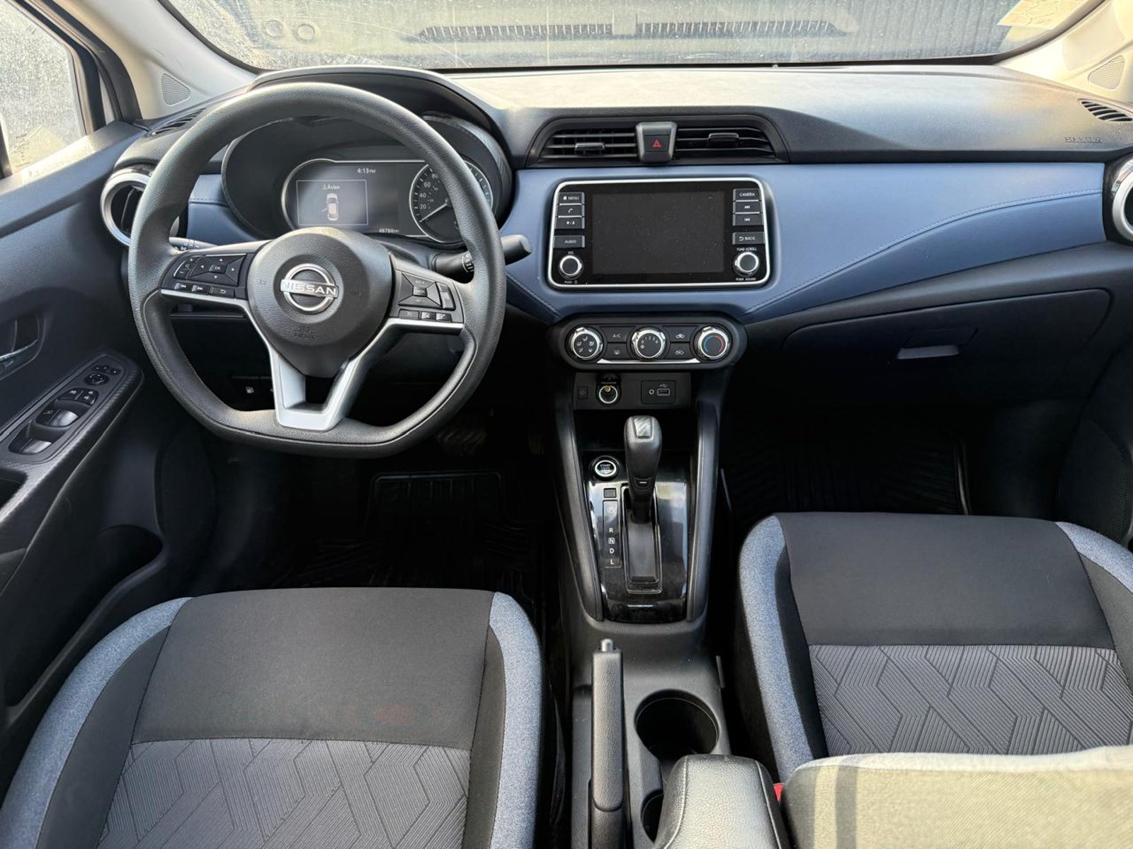 Nissan VERSA ADVANCE 1.6 AUT 2024 - Imagen 12 de 20