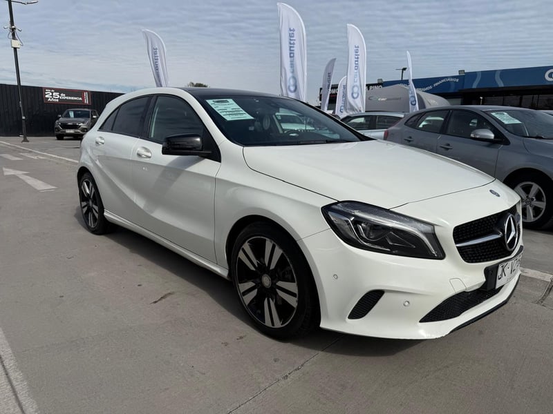 Mercedes-Benz A200 D 2017 - Imagen 7 de 20