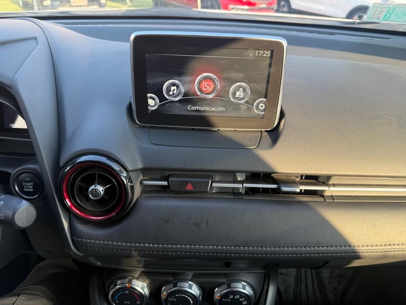 Mazda ALL NEW CX 3 R 2.0 2018 - Imagen 15 de 20