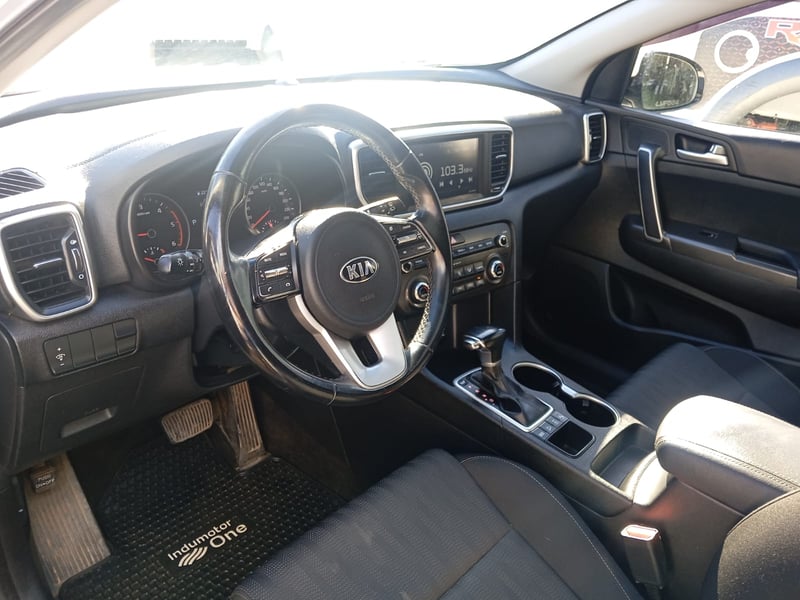 Kia SPORTAGE QL PE 4WD 2.0 AUT 2020 - Imagen 8 de 14