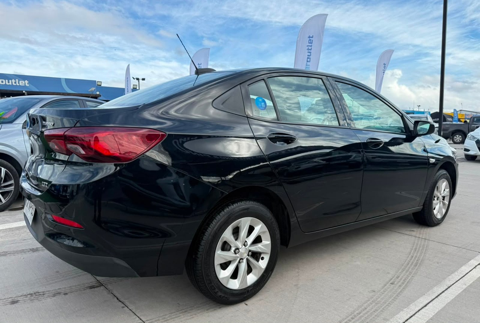 Chevrolet ONIX NB LT 1.0T 2022 - Imagen 5 de 19