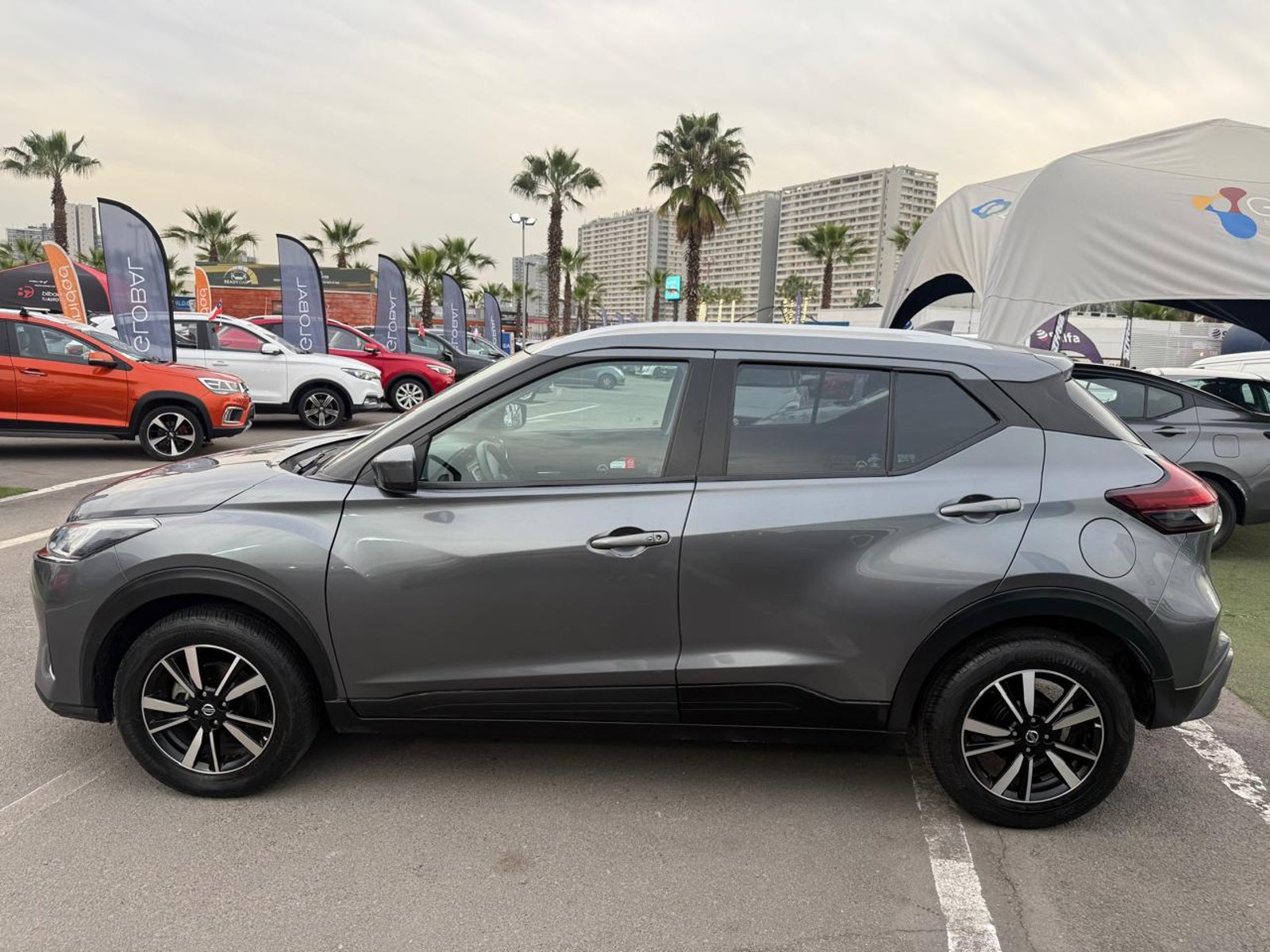 Nissan KICKS 1.6 2022 - Foto 2 de 19