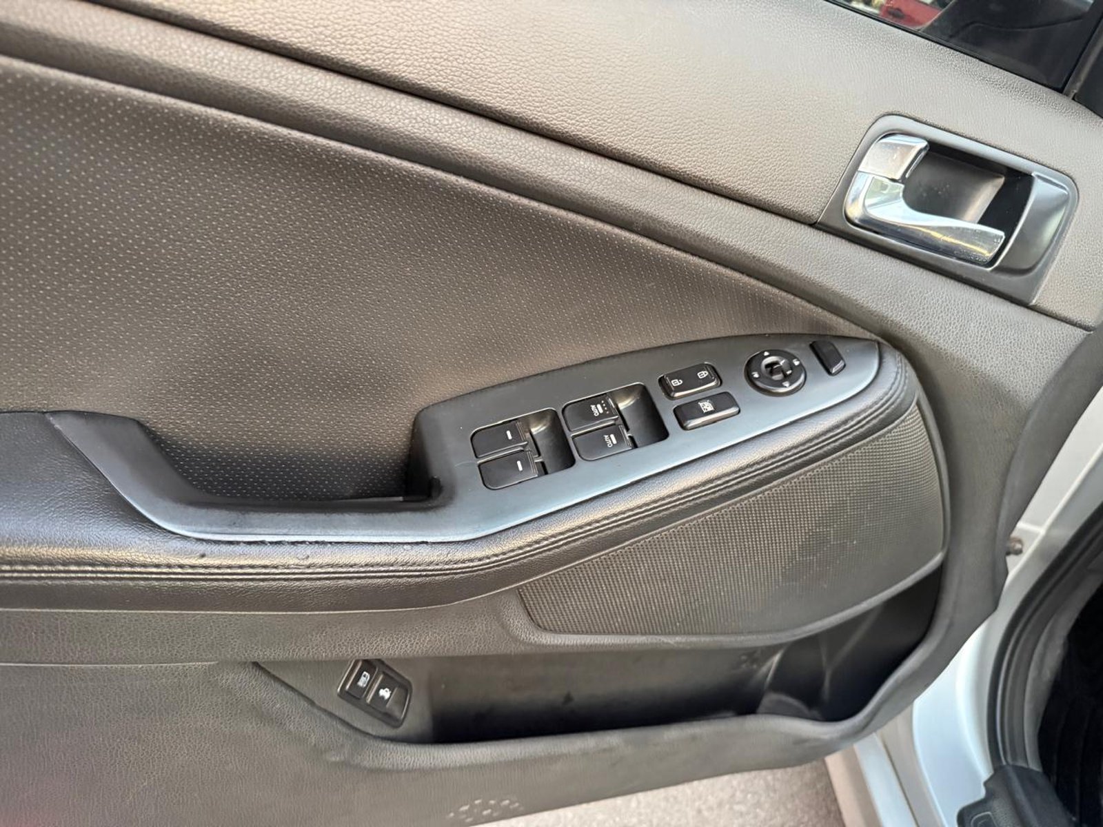 Kia OPTIMA EX 2.0 MEC 2014 - Imagen 12 de 20